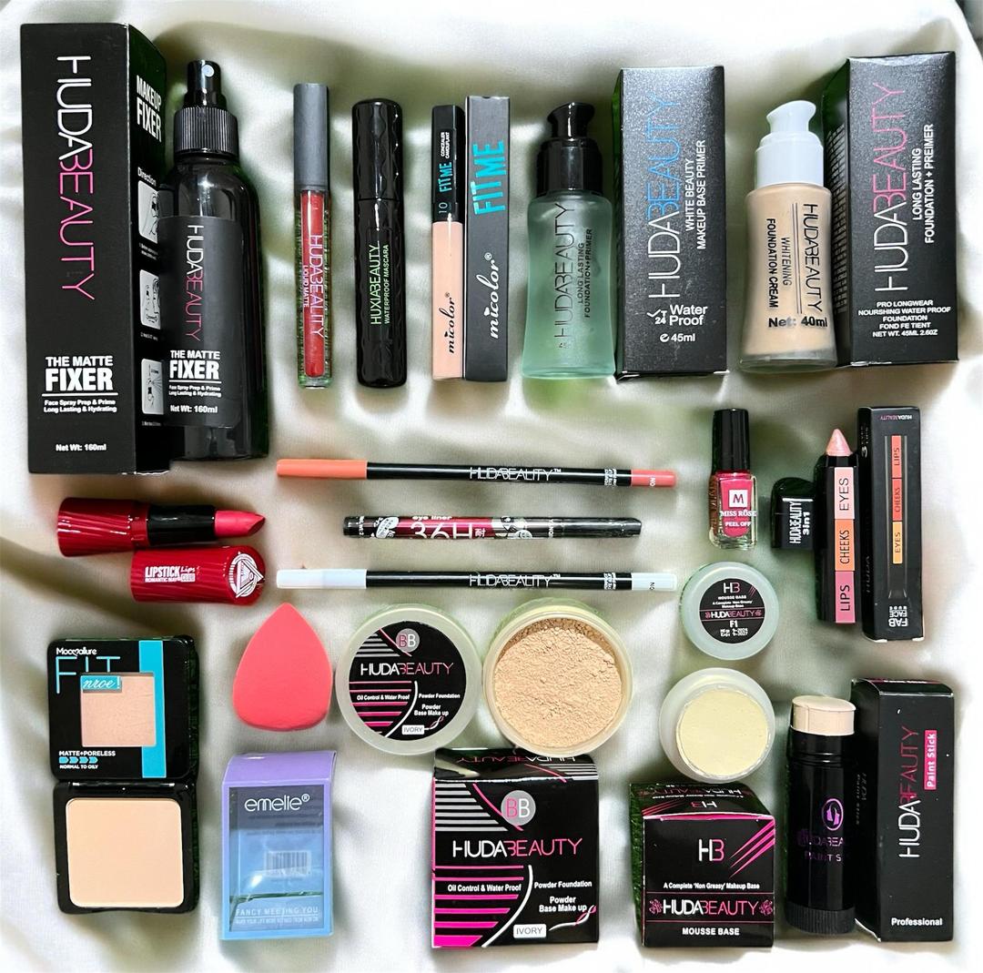 17 in 1 Makeup Deal - Ultimate Beauty Collection